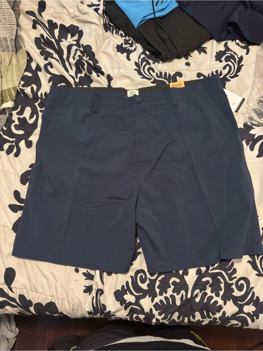 Quiksilver Men's Navy Blue Flat-Front Shorts